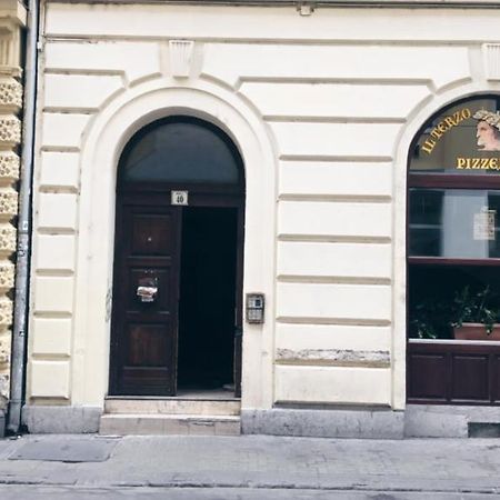 W&B Elegant Apartment Near The Zsinagogak Budapesta Exterior foto